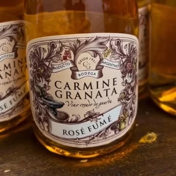 Botellas de Carmine Granata Rosé Fumé